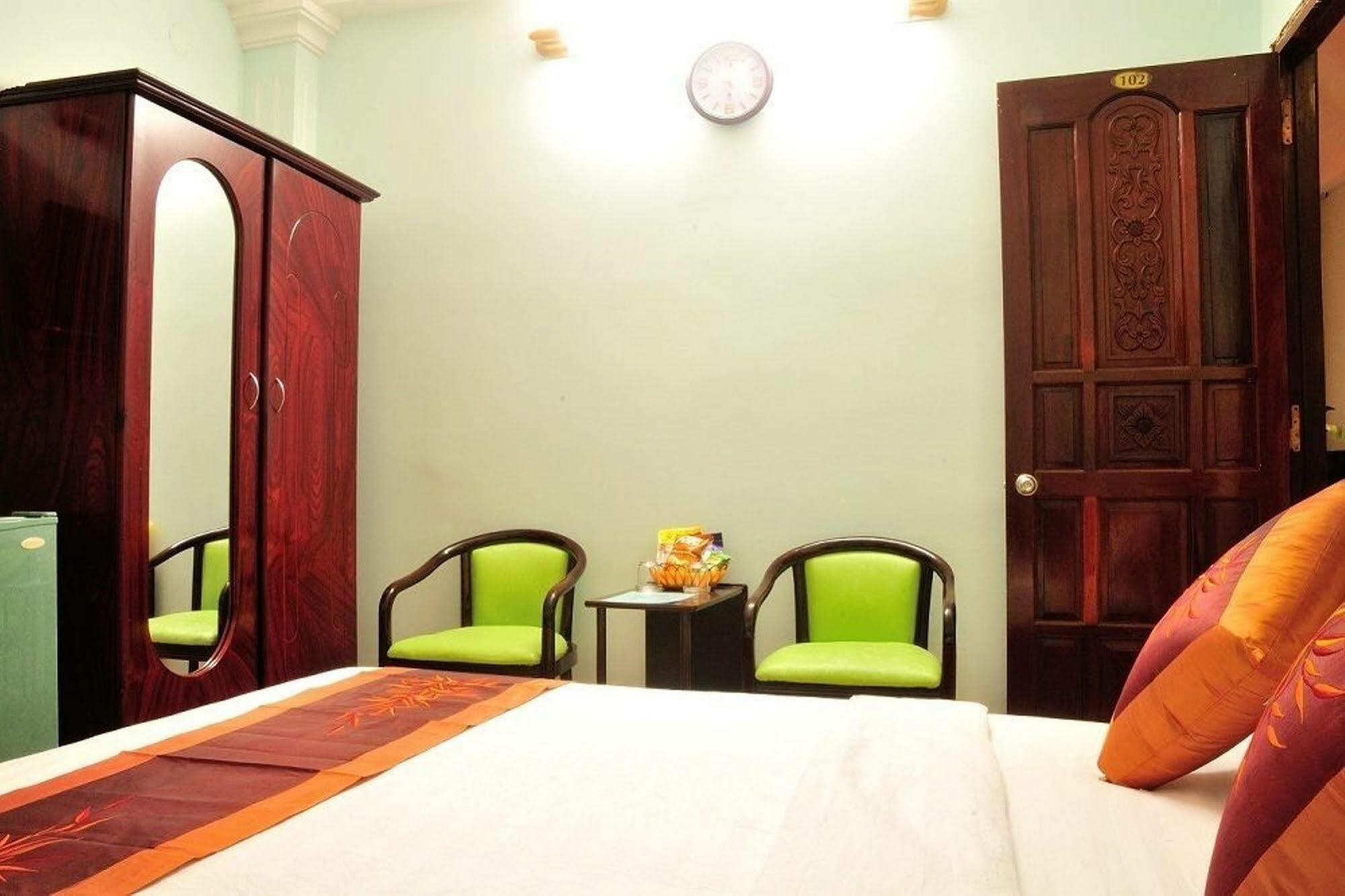 Ha Trang Hotel Ho Chi Minh City Exterior photo